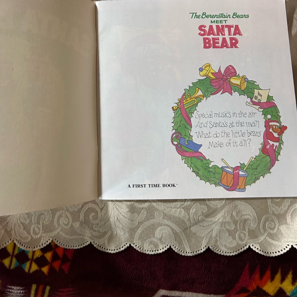 SALE! Berenstain Bears Children’s Christmas Books plus Blackboard Bear Book - Picture 6 of 10